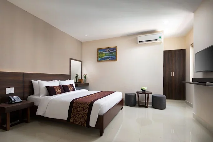 Nolis Hotel - Ảnh 2