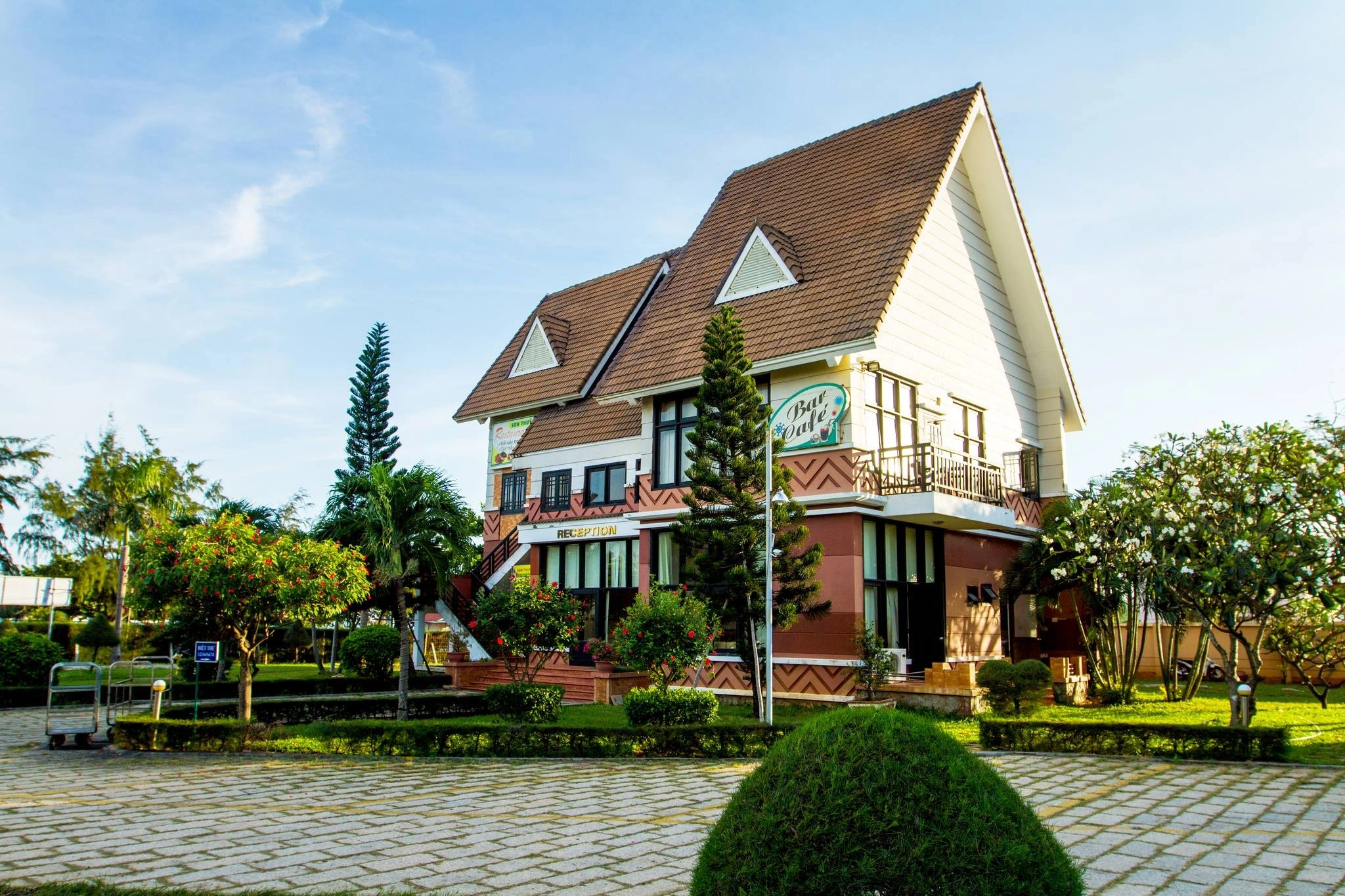 Khu nghỉ dưỡng Sơn Thủy