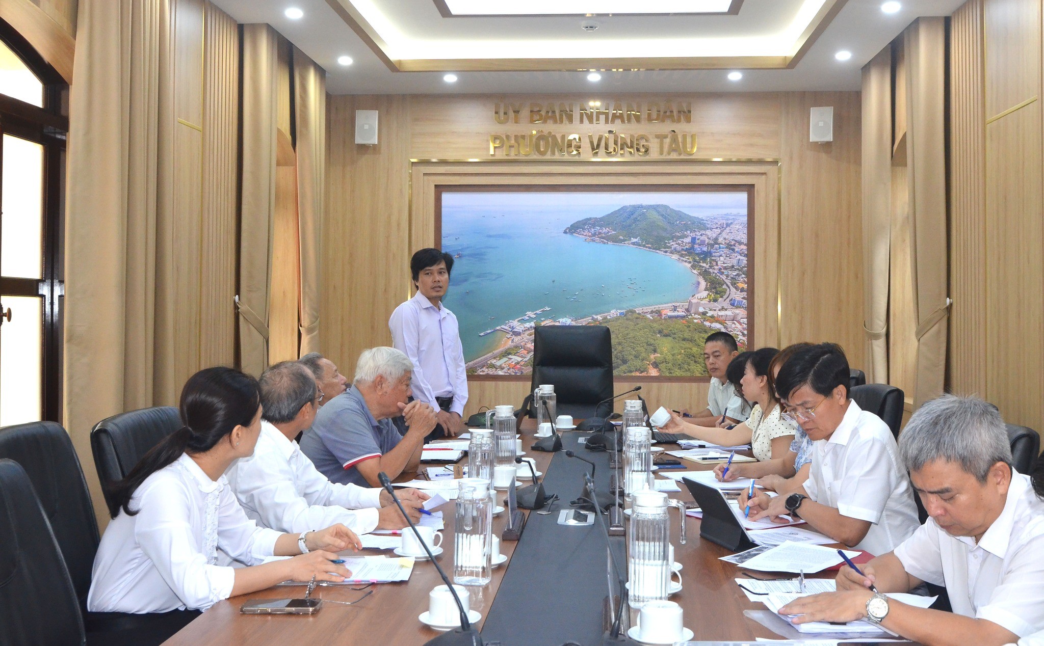 CHỦ TỊCH PHƯỜNG VŨNG TÀU ĐỐI THOẠI, VẬN ĐỘNG NGƯỜI DÂN BÀN GIAO MẶT BẰNG THỰC HIỆN CÁC DỰ ÁN