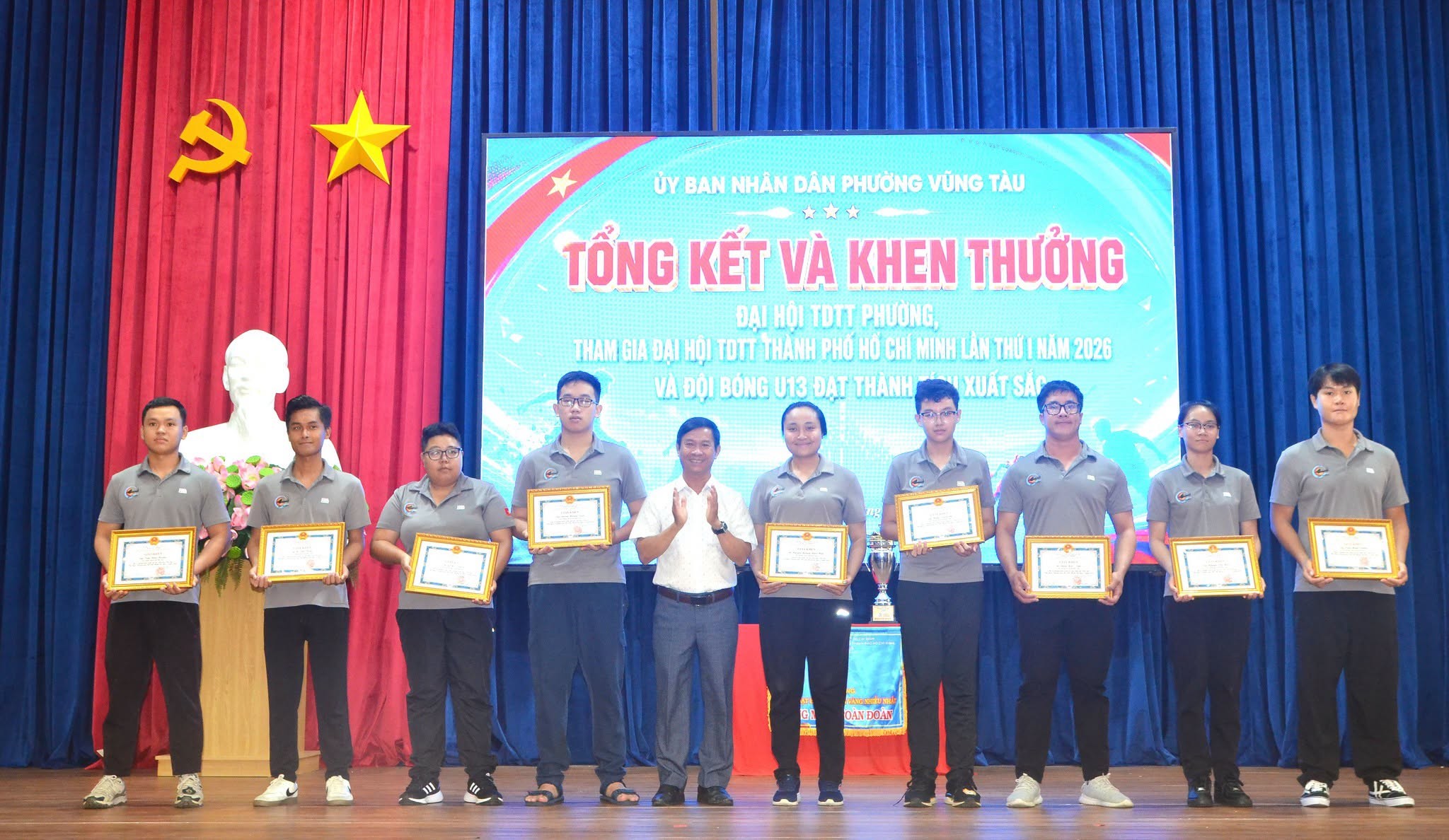 1610