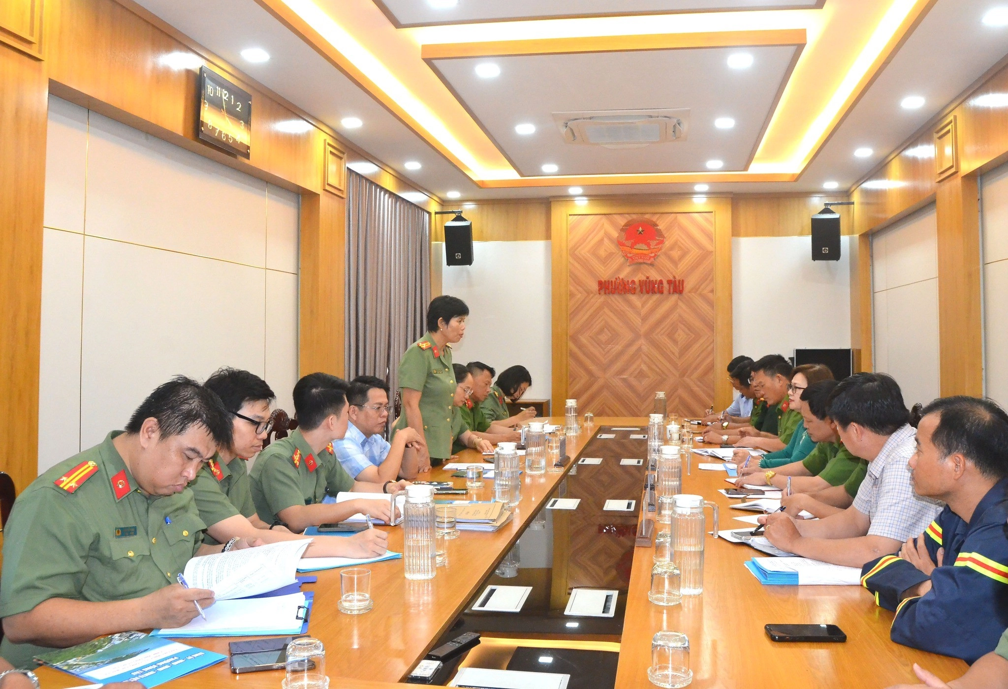 Kiểm Tra Công Tác Đảm Bảo An Ninh, Trật Tự Phục Vụ Bầu Cử Tại Phường Vũng Tàu