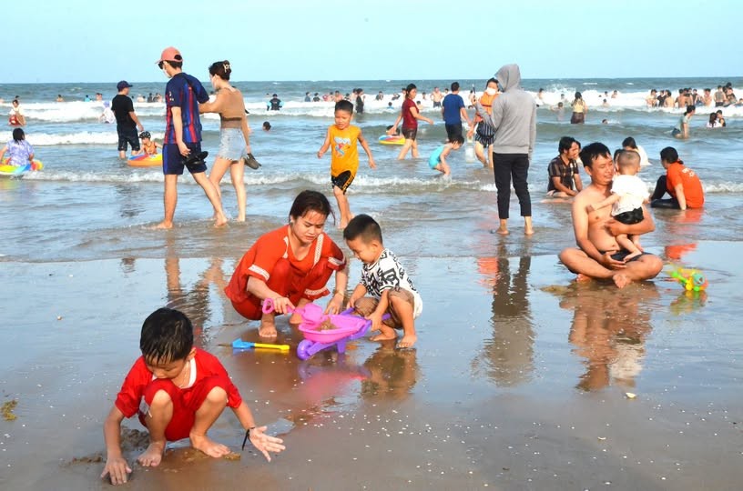 TP.HỒ CHÍ MINH TRIỂN KHAI CHƯƠNG TRÌNH “MỖI ĐƠN VỊ KINH DOANH DỊCH VỤ DU LỊCH LÀ MỘT ĐIỂM ĐẾN THÂN THIỆN”