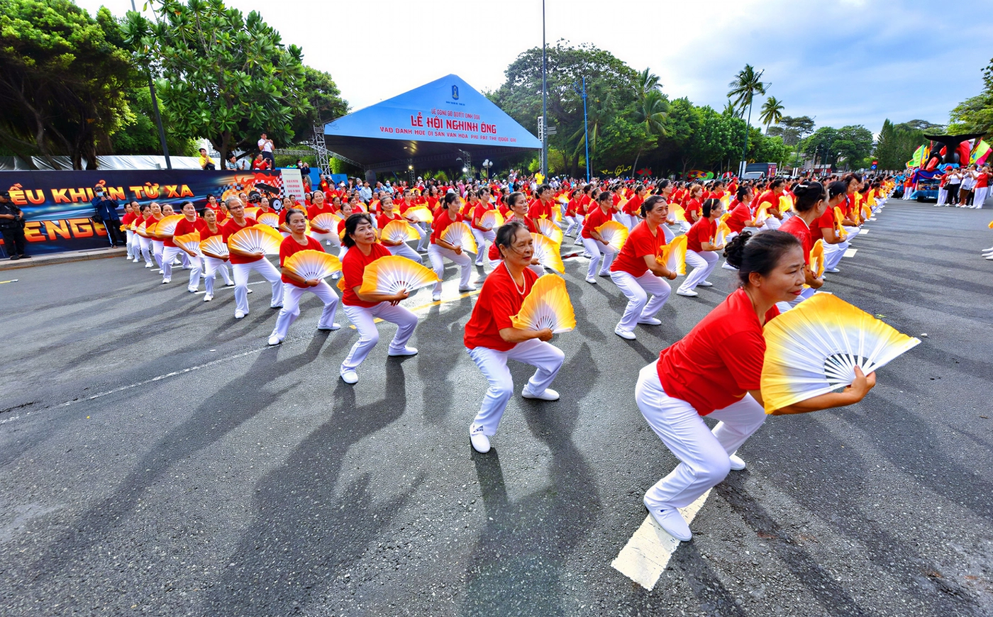 Lễ hội Nghinh Ông