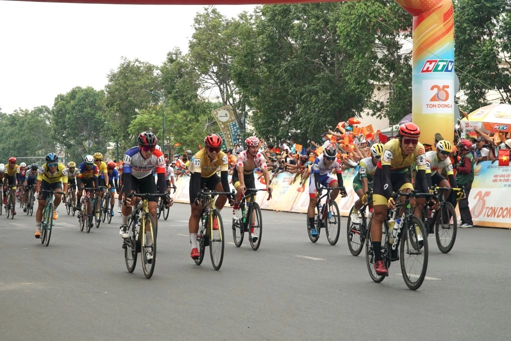 Cuộc đua xe đạp toàn quốc tranh Cúp Truyền hình Thành phố Hồ Chí Minh lần thứ 38 – 2026 mang tên “Non sông liền một dải”